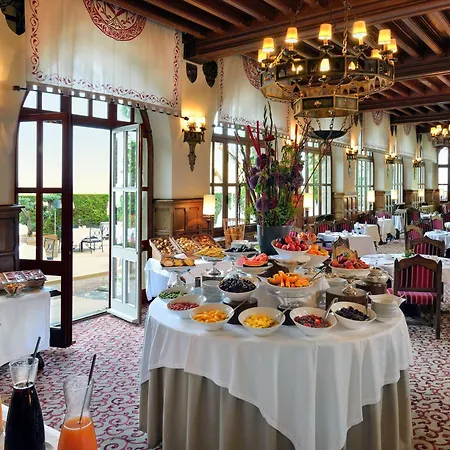 Szálloda De La Cite & Mgallery 5*